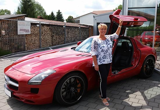 Mercedes Sls Amg Schenken Sie Erlebnisse Von Jochen Schweizer